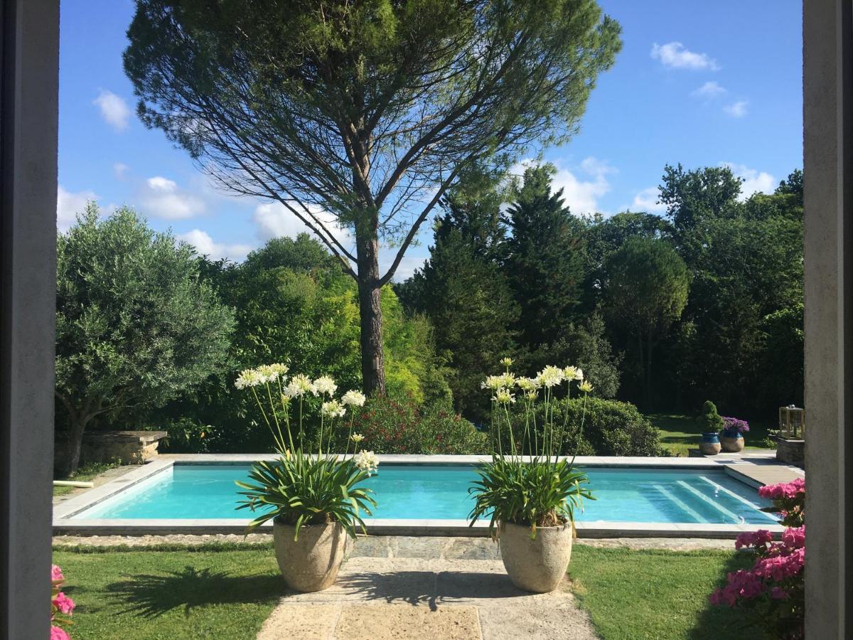 ホテル Le Domaine De Camblanes エクステリア 写真